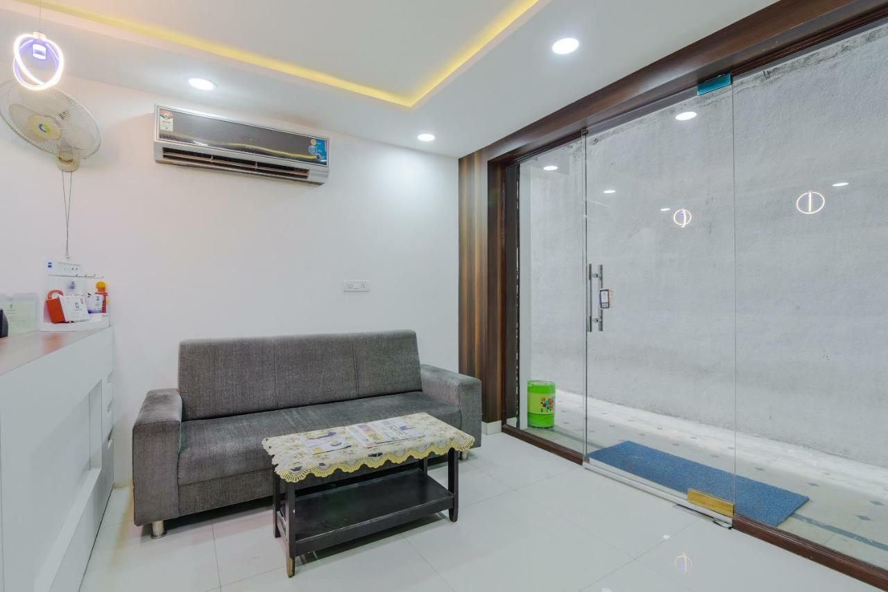 Neema Residency Hotel Anantapur Ngoại thất bức ảnh